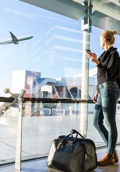 Last Minute verschiedene Reisearten günstig buchen .